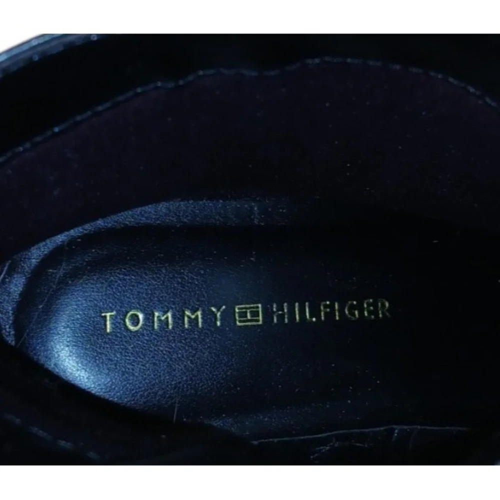 Tommy‎ Hilfiger Black Leather Ankle Boots Women's 6.5 Side Zip Gold TH Logo - Picture 8 of 16
